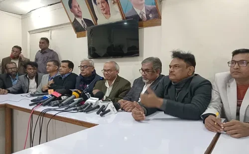 দ্রব্যমূল্যের ঊর্ধ্বগতি নিয়ন্ত্রণে ব্যর্থতার দিকে ধাবিত হচ্ছে অন্তর্বর্তী সরকার: রিজভী