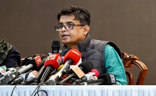 আওয়ামী লীগের পতাকাতলে ‘অবৈধ বিক্ষোভের’ সাহস দেখালে আইনের মুখোমুখি হতে হবে: প্রেস সচিব