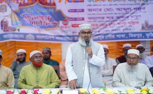 কুষ্টিয়া মিরপুর পাইলট স্কুল মাঠে ইফতার ও দোয়া মাহফিল অনুষ্ঠিত