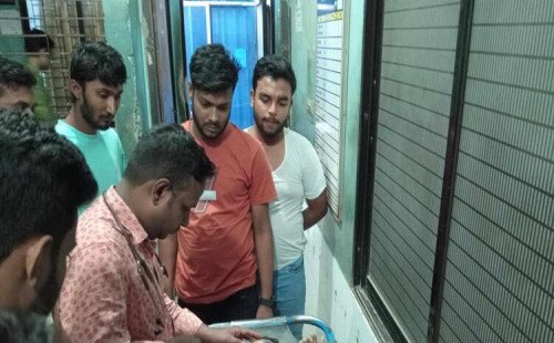 কুষ্টিয়ায় চোর খুঁজতে গিয়ে ছাদ থেকে পড়ে যুবক নিহত