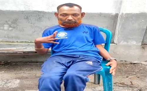 কুষ্টিয়ায় প্রতিবন্ধী আয়নালের ইজিবাইক ছিনতাই, মানবেতর জীবনযাপন