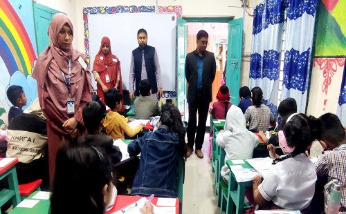 কুষ্টিয়ায় রেসিডেন্সিয়াল শিক্ষা ফাউন্ডেশনের মেধাবৃত্তি পরীক্ষা অনুষ্ঠিত