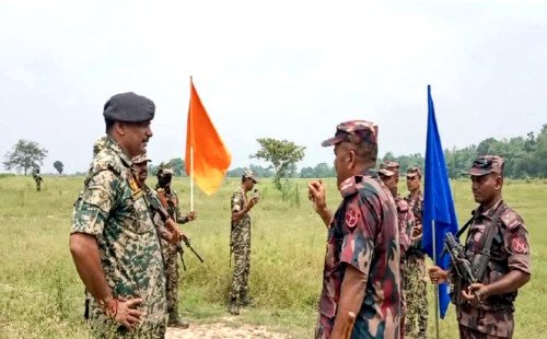 দৌলতপুর সীমান্তে বিএসএফের পুশইনের চেষ্টা প্রতিহত, বিজিবি ও স্থানীয় জনতার তৎপরতা