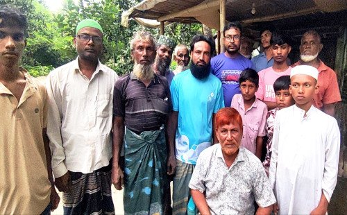 জনসেবার প্রত্যয়ে কুর্শার মানুষের পাশে মিলনুজ্জামান মিলন